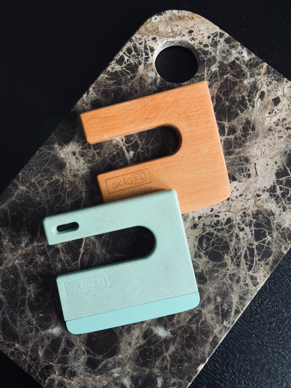 Fyrsti hnífurinn - Stálblað