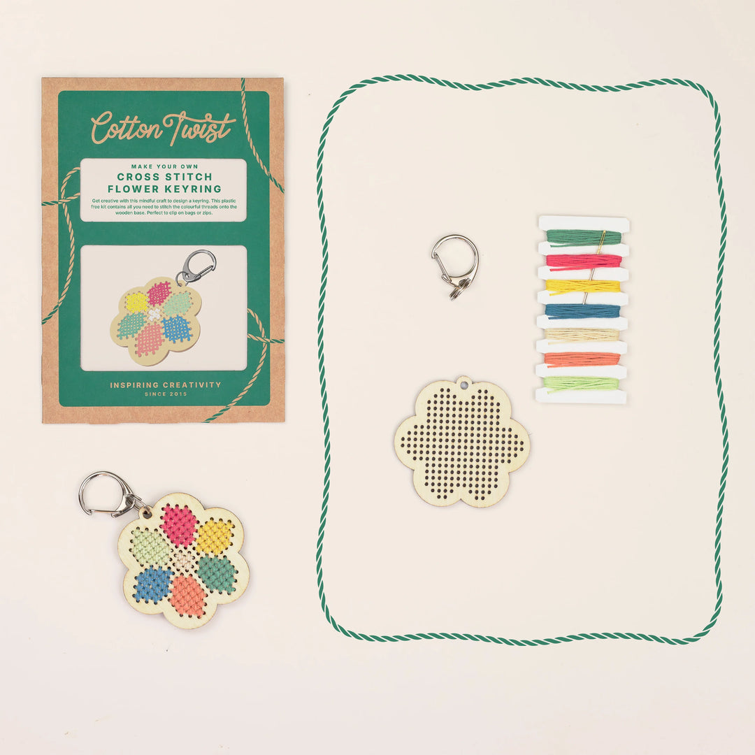 Blóma lyklakippa - útsaumur