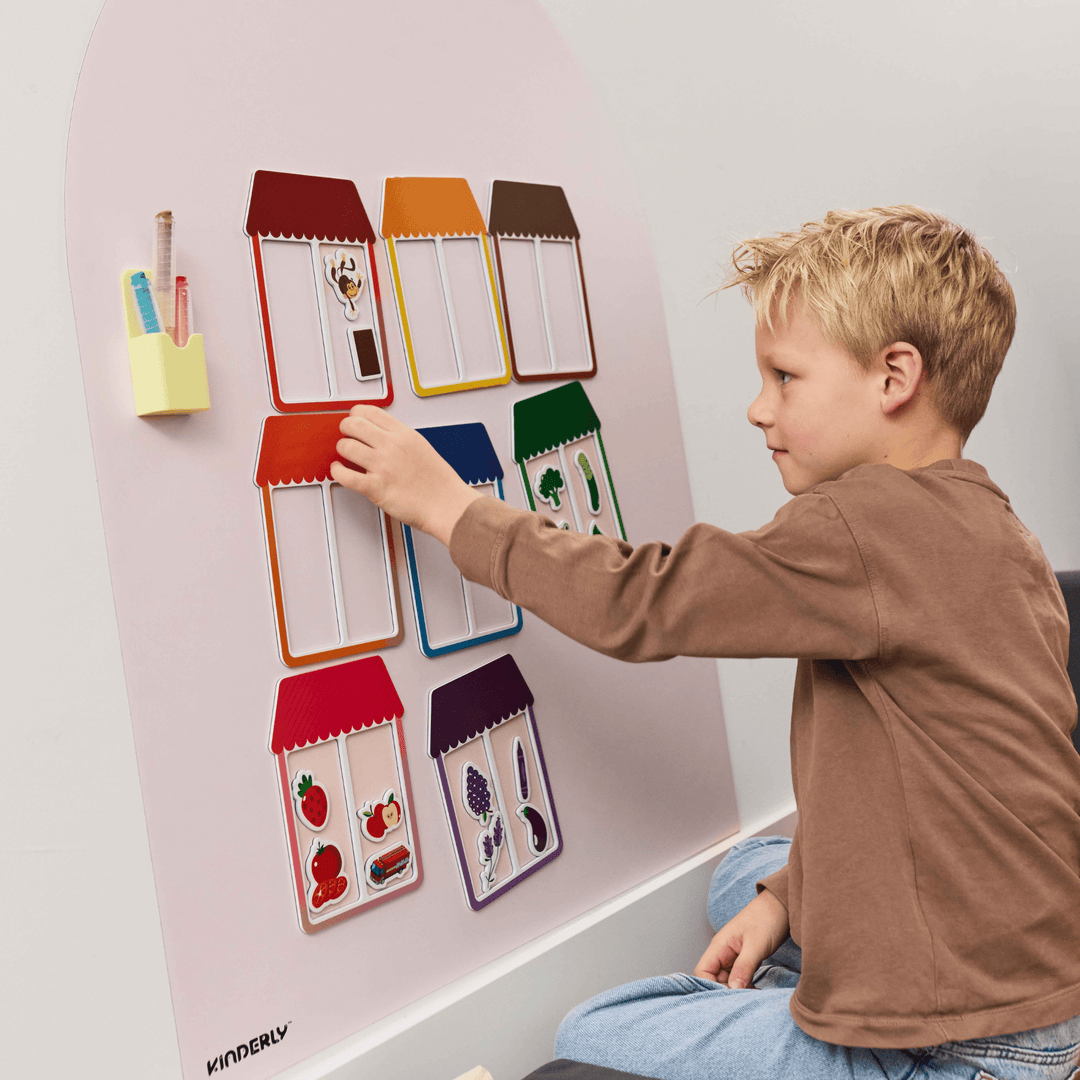 Magnetic Colour Play